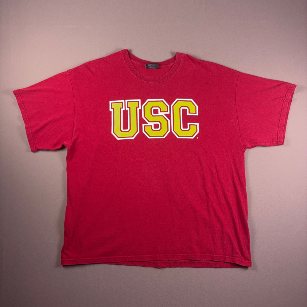 Vintage 90s Steve & Barrys USC Trojans T Shirt XXL Red NCAA Football Graphic